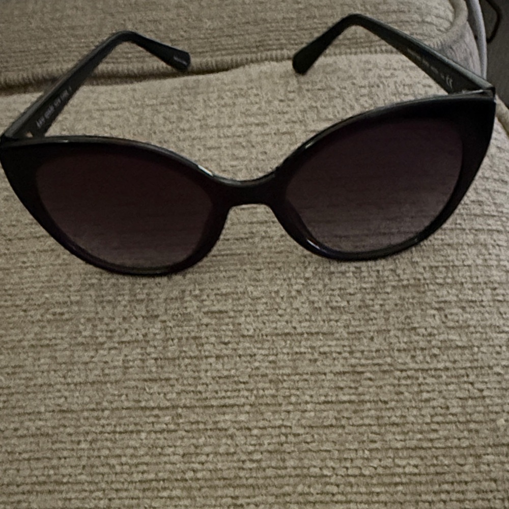 Kate Spade Black Oversized Sunglasses